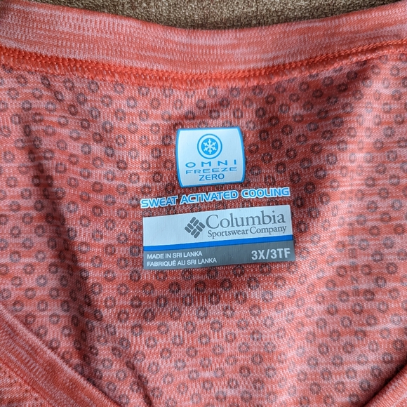 ❌SOLD❌ Columbia OmniCool T-Shirt - Picture 3 of 3